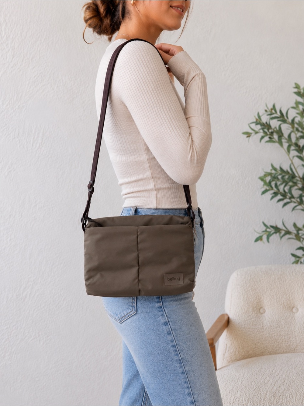 Bellroy Crossbody Bag Olive Khaki Adjustable Strap Travel Shoulder Bag